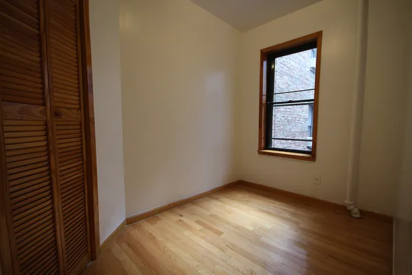 Rented by Vanderborgh Realty  | media 11