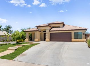 9808 Snowdon Ave, Bakersfield, CA 93311