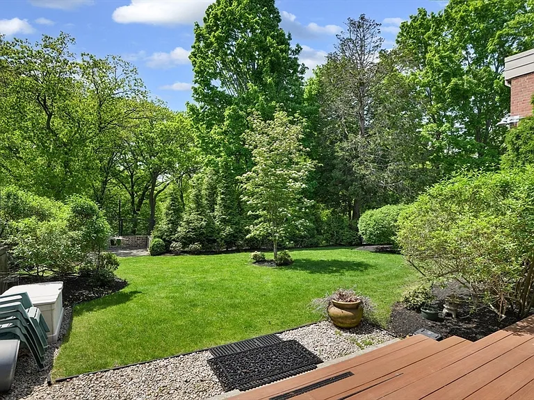 131 Perkins St #131 — Photo 18