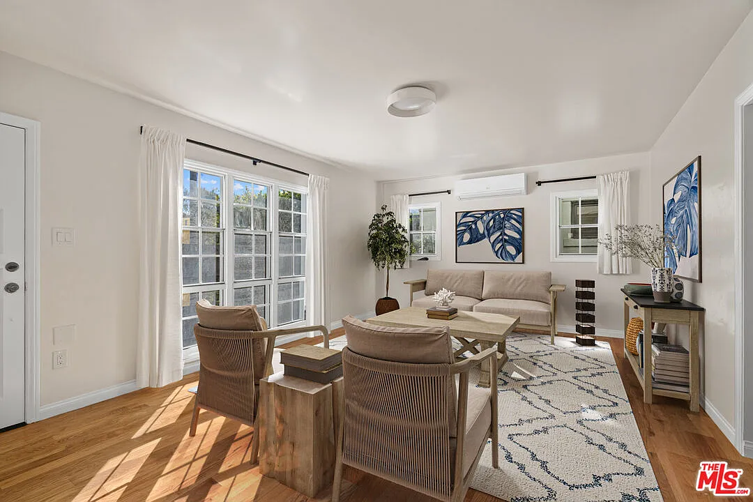 4 bed, 2.0 bath, 1778 sqft, $9,995 — Photo 4