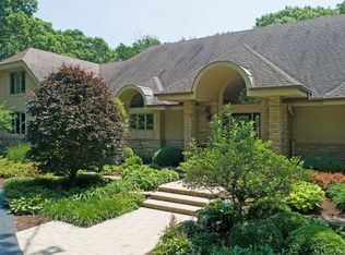 16054 W Kelly Rd, Wadsworth, IL 60083