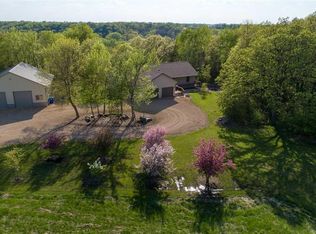 19560 586th Ln, Mankato, MN 56001