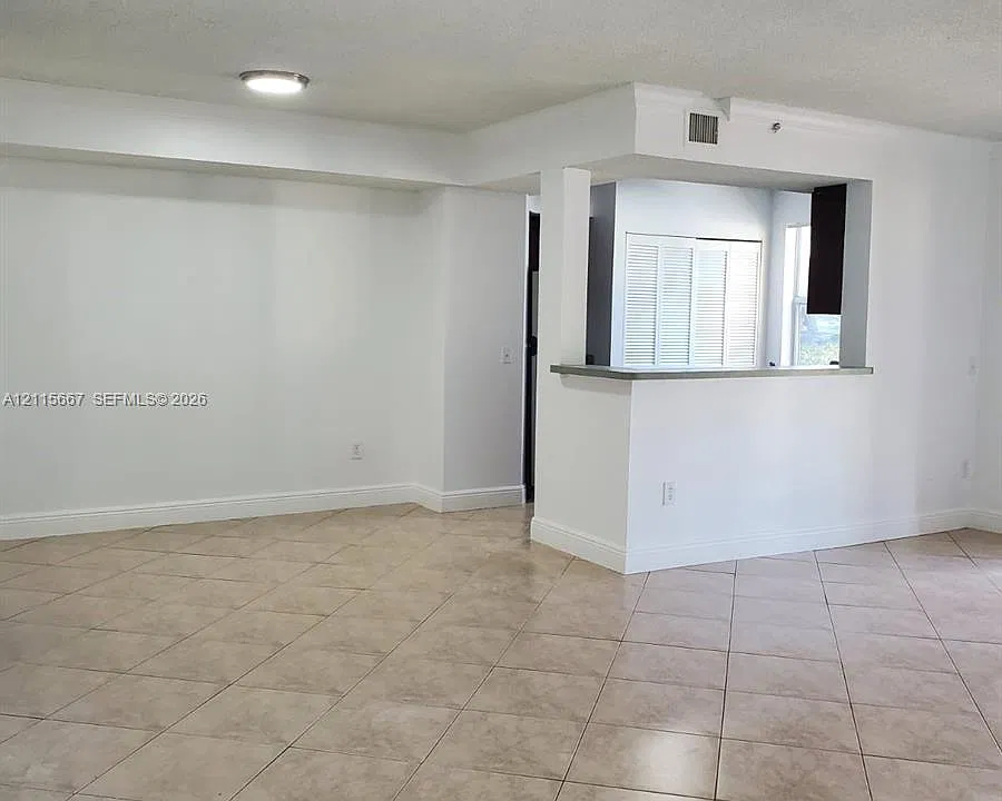 165 NW 96th Ter #3101