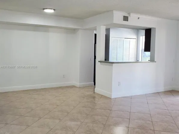 165 NW 96th Ter #3101, Hollywood, FL 33024