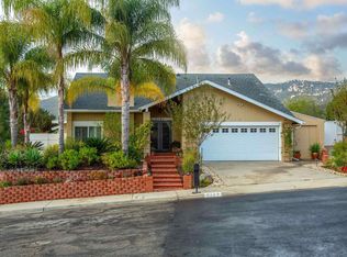 2141 Camino Dr, Escondido, CA 92026