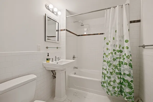 Rented by Compass | media 15