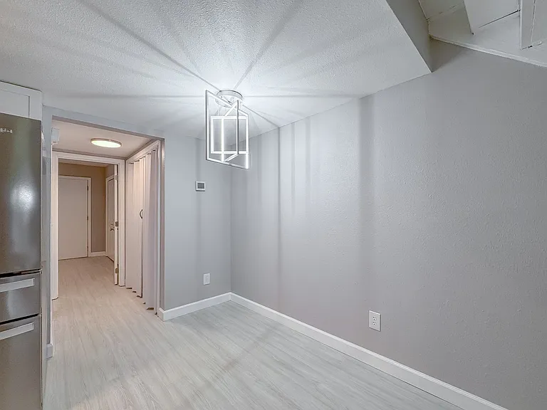 2465 Talco Hills Dr #C — Photo 18