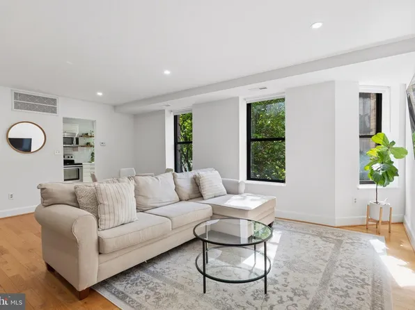 1115 12th St NW APT 201, Washington, DC 20005