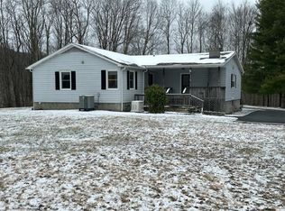 150 Bower Rd, Meadow Bridge, WV 25976