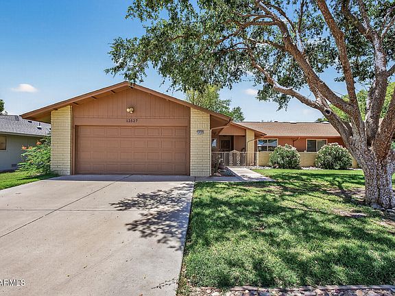 3rd image of 12527 W ASHWOOD Drive