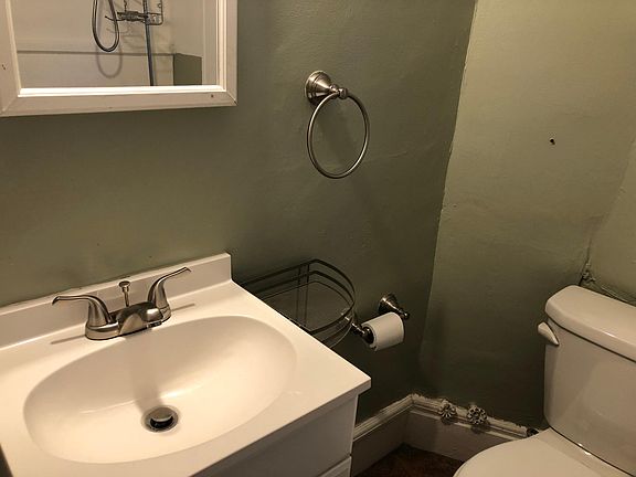 5th image of 19 Harvard St #A