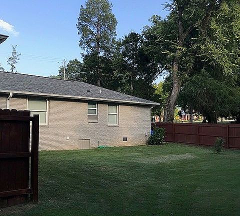 3rd image of 3400 Whitesburg Dr SW