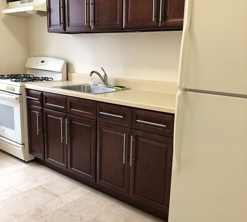 1st image of 47-47 44th St #3