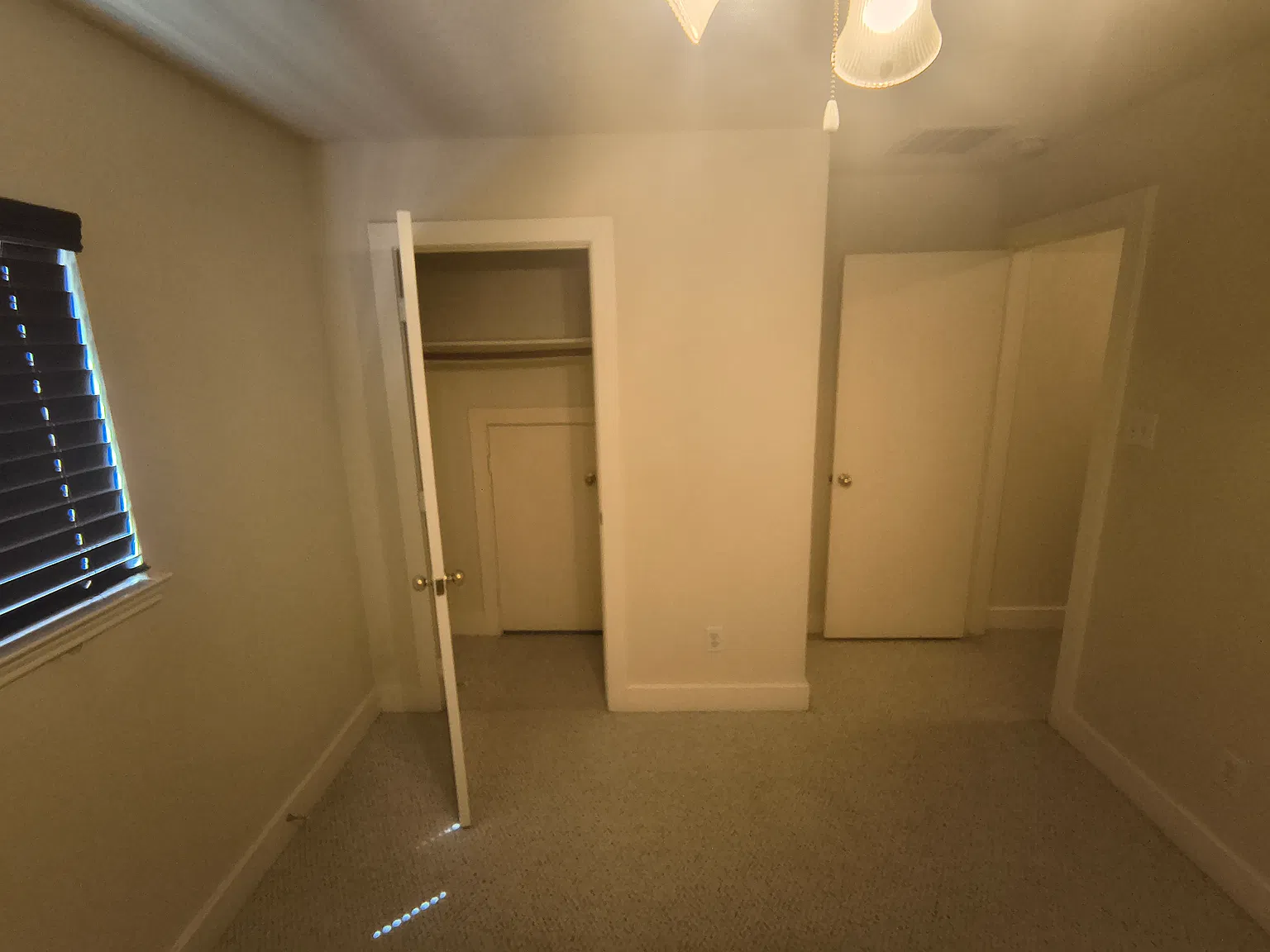 3 bed, 2.5 bath, 1590 sqft, $950 — Photo 4