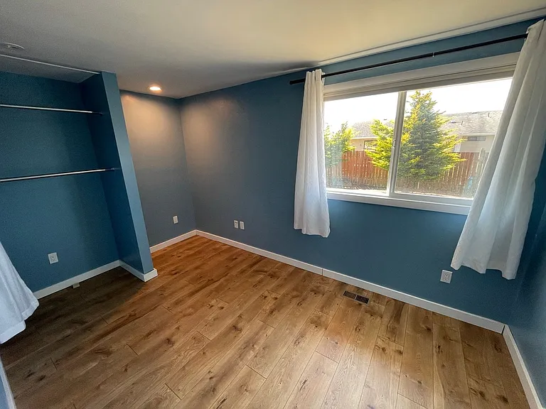 5311 Kingsway — Photo 21