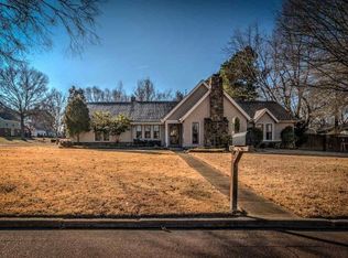 145 W Harpers Ferry Rd, Collierville, TN 38017