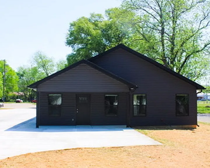 213 Bundrum Dr NW — Photo 1