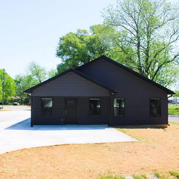 213 Bundrum Dr NW