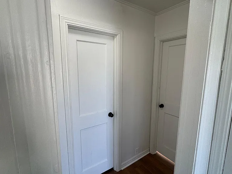 1507 W Washington Ave — Photo 6