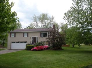 3707 Ridge Pkwy, Erie, PA 16510
