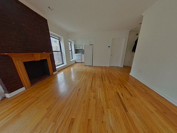 2nd image of 300 E 52nd St #4000