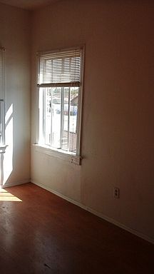 4th image of 4404 Cimarron St APT 4