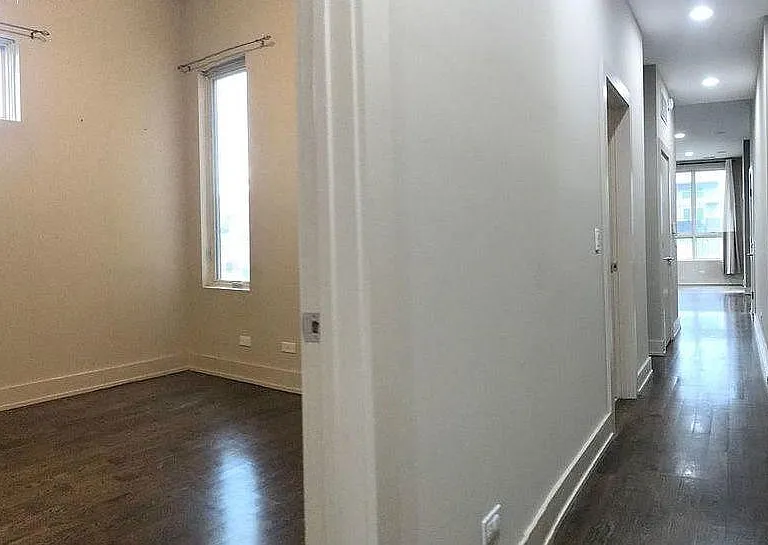 1914 N Damen Ave #4 — Photo 13