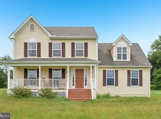 6373 Farm Ridge Dr, Midland, VA 22728