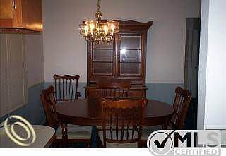 Tall Oaks Dining Room