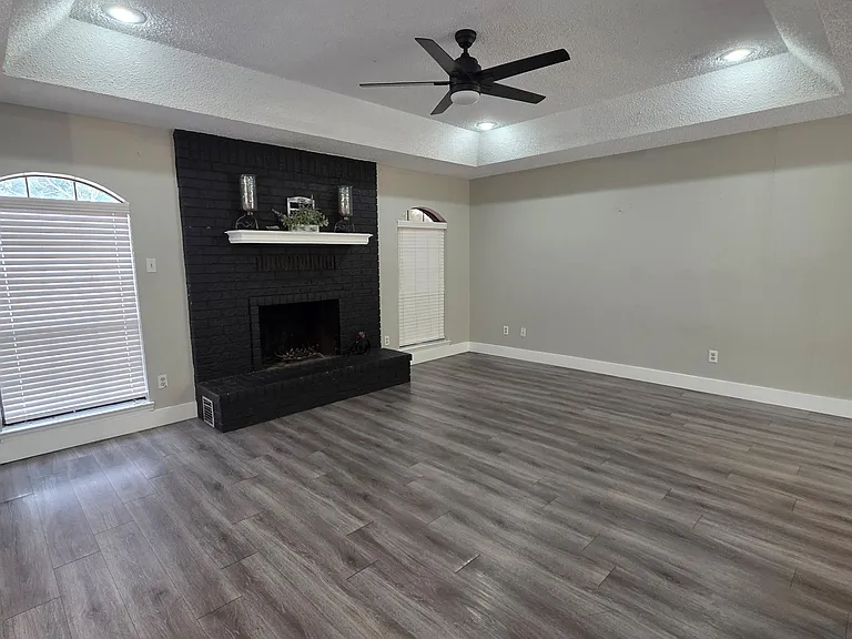 1819 Sundown Dr — Photo 15