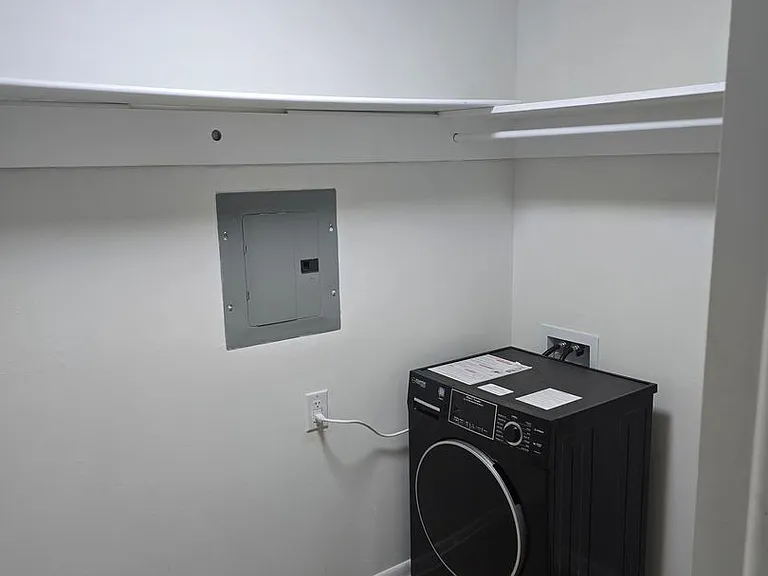 Frisco Apartments — Photo 8