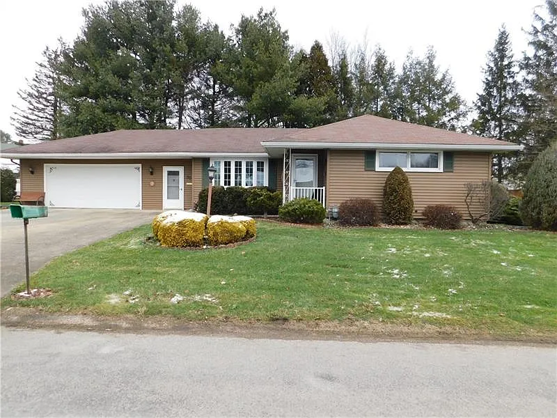 30 Bentley Ave photo 1