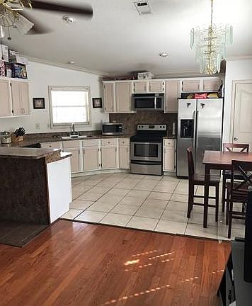 3rd image of 7110 Whitmore Pl