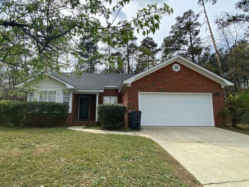 1st image of 1010 Salford Pl