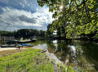 16025 Little Ray Ct, Charlotte, NC 28278