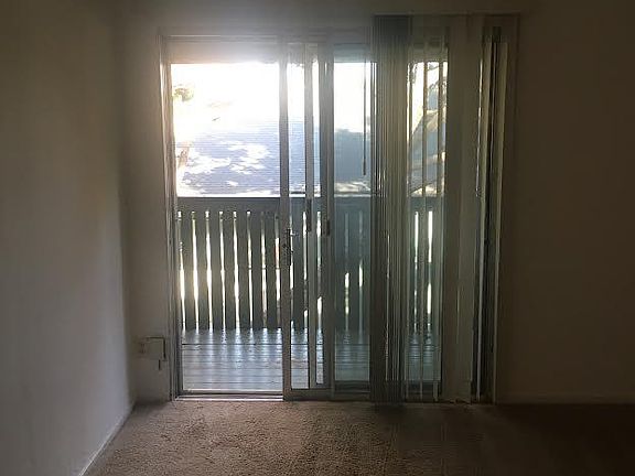 4th image of 407 Piccadilly Pl