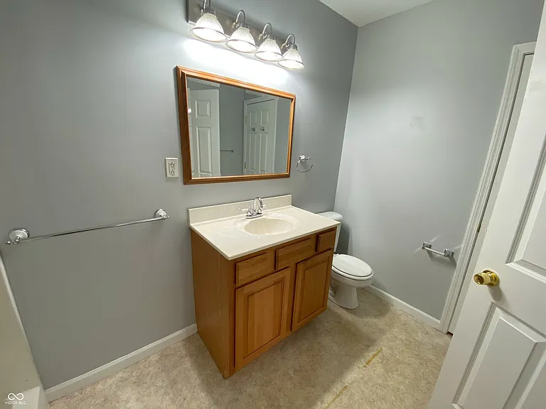 3854 1/2 S Sherman Dr — Photo 16
