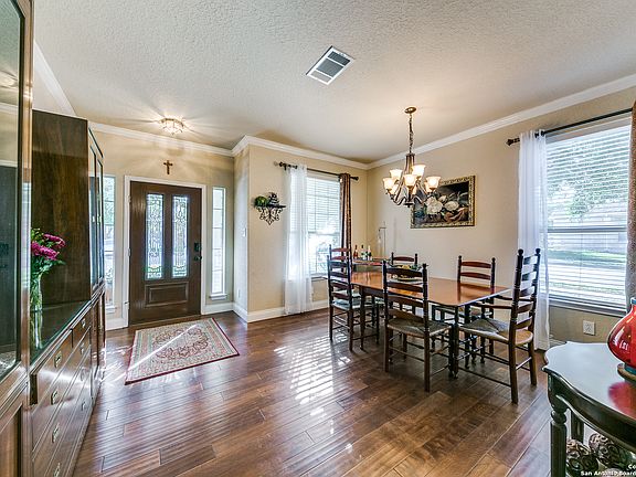 5th image of 2726 Crusader Bend