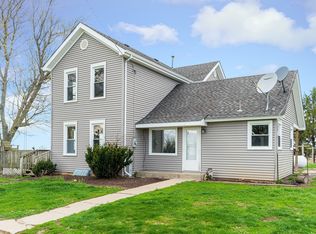 327 State Route 64, Malta, IL 60150