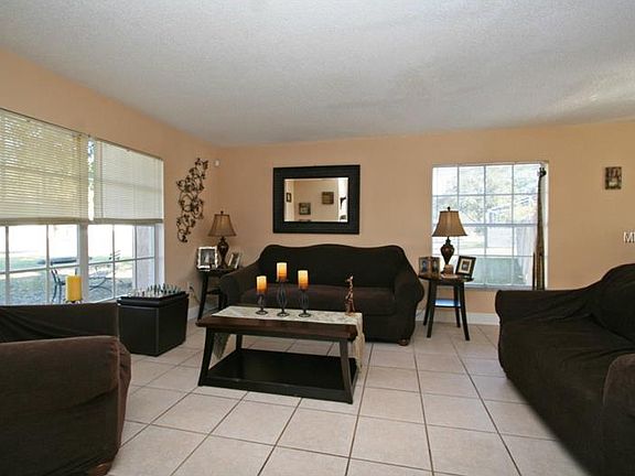 3rd image of 1414 Misty Creek Ct
