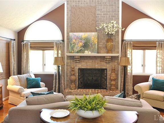 5th image of 1092 Greenbrook Ct