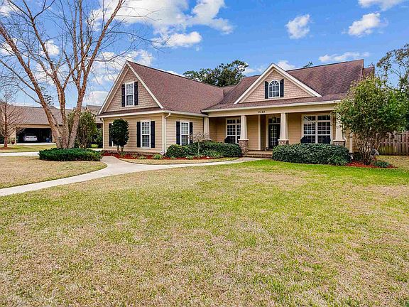 3rd image of 5735 Sparkleberry Ln