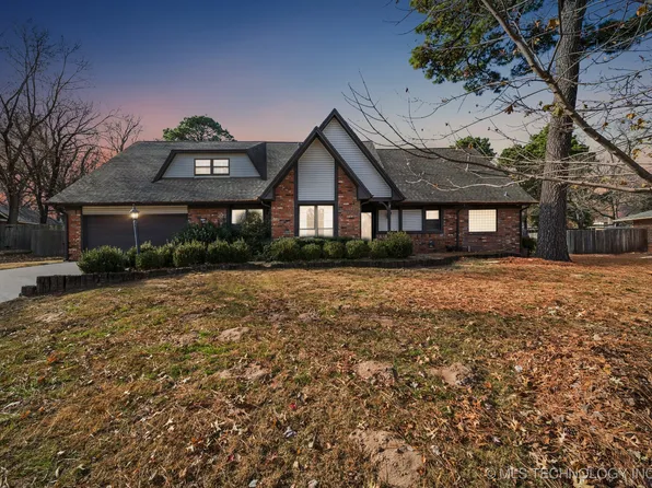 9752 S Lakewood Ave, Tulsa, OK 74137