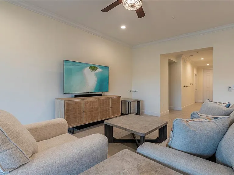 6954 Avalon Cir #702 — Photo 6