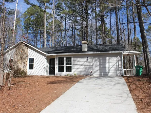 650 Fairforest Ct, Stone Mountain, GA 30088