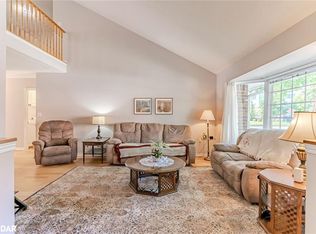 40 Museum Dr #402, Orillia, ON L3V7T9