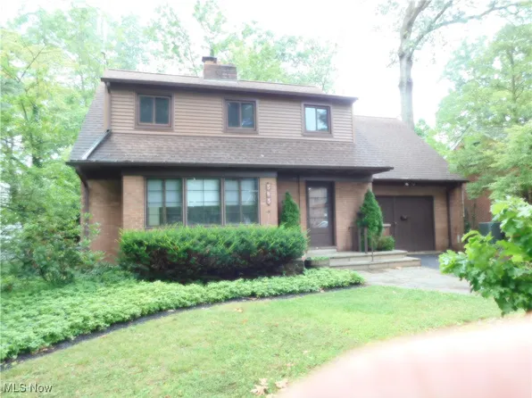 345 Roselawn Ave NE, Warren, OH 44483