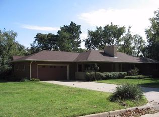 101 Moyne Dr, Abilene, KS 67410