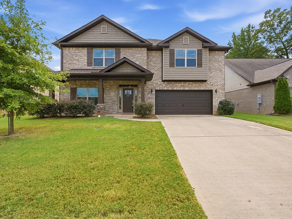 152 Kingswood Dr
