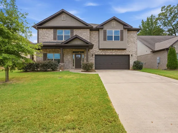 152 Kingswood Dr, Huntsville, AL 35806